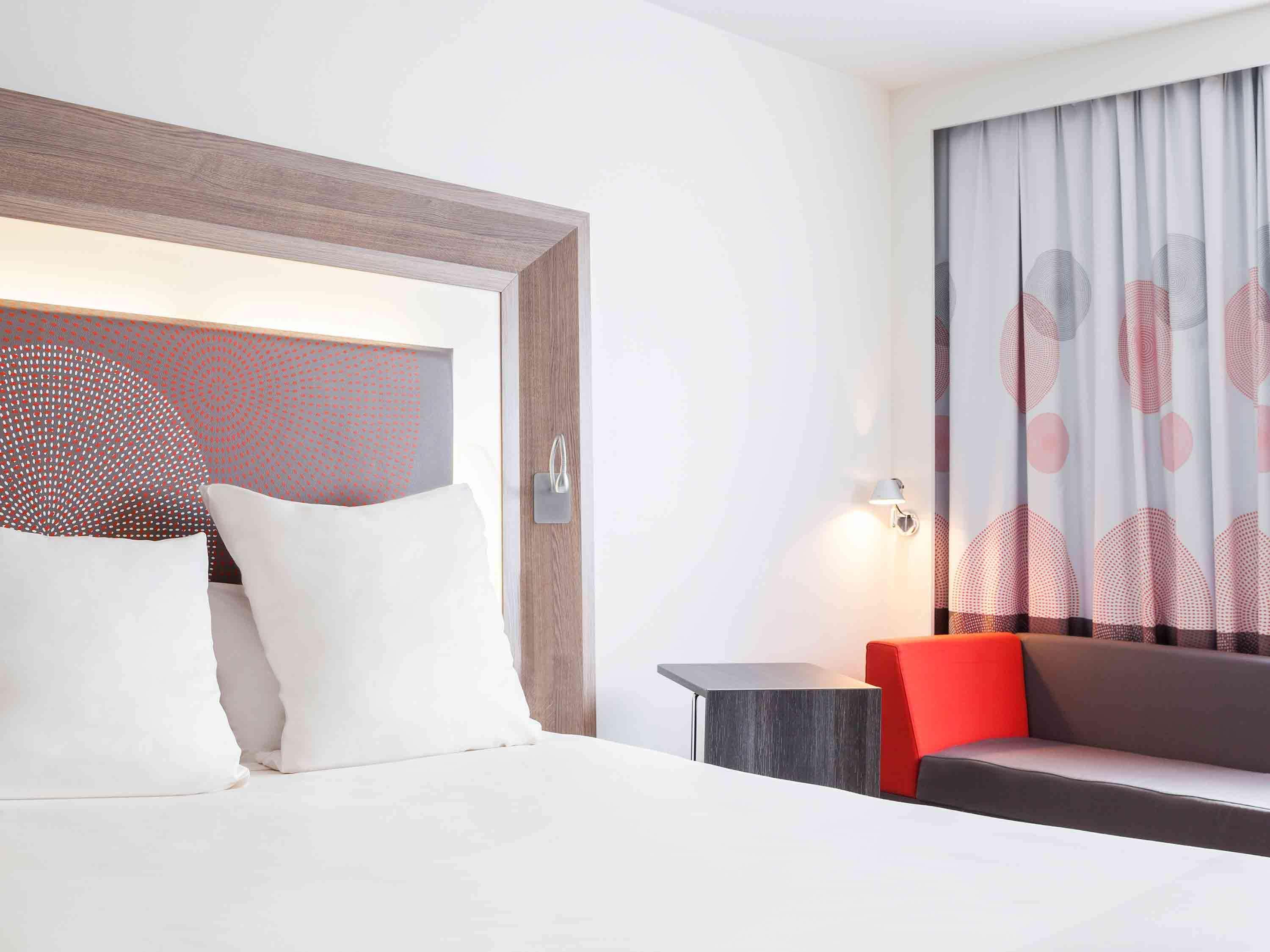 Novotel London Waterloo Exterior photo